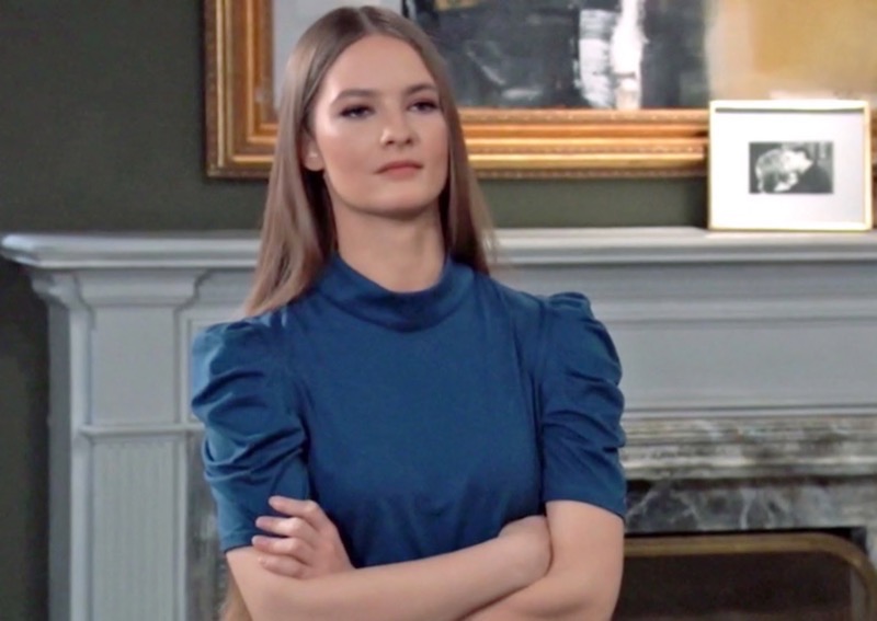 General Hospital: Esmé Prince (Avery Kristen Pohl)