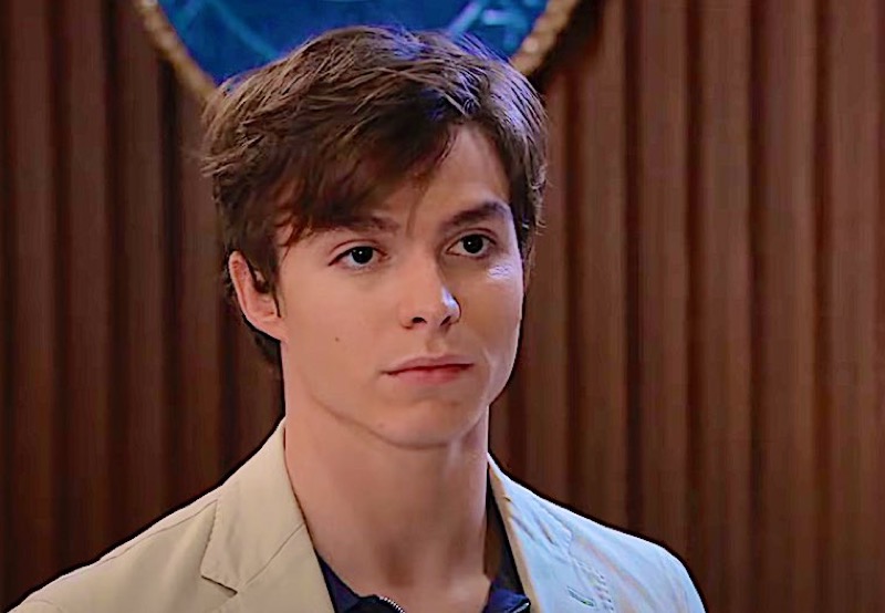 General Hospital: Nina ReevesSpencer Cassadine (Nicholas Alexander Chavez)