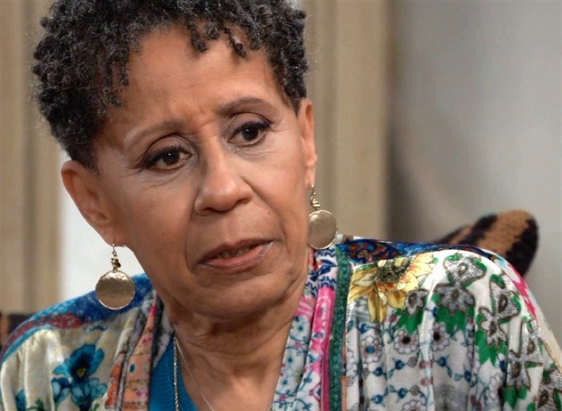 General Hospital: Stella Henry (Vernee Watson)