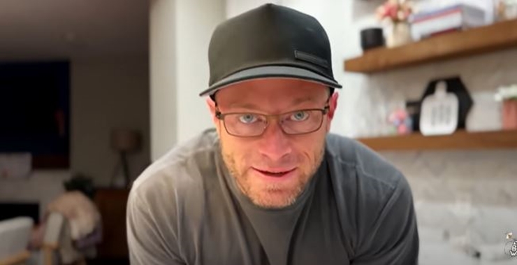 OutDaughtered Dad Adam Drops New Video Pranking The Quints