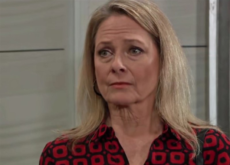 Gladys Corbin (Bonnie Burroughs)