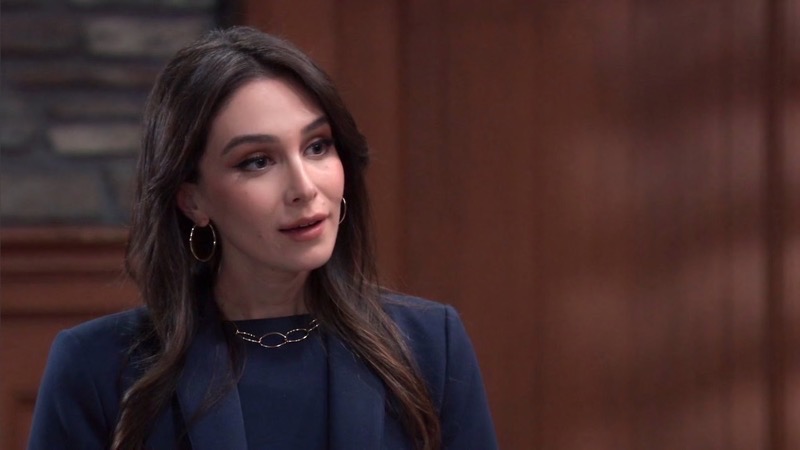 General Hospital: Molly Lansing Davis (Holiday Mia Kriegel)