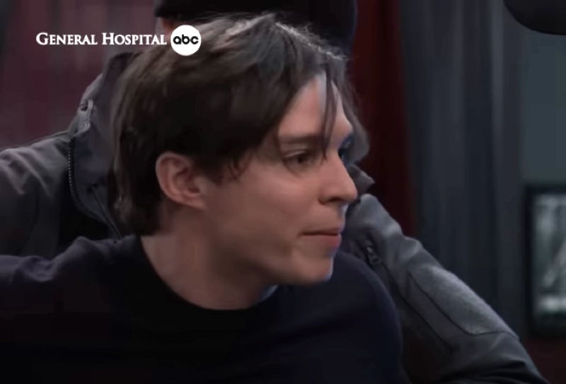 General Hospital: Spencer Cassadine (Nicholas Chavez)