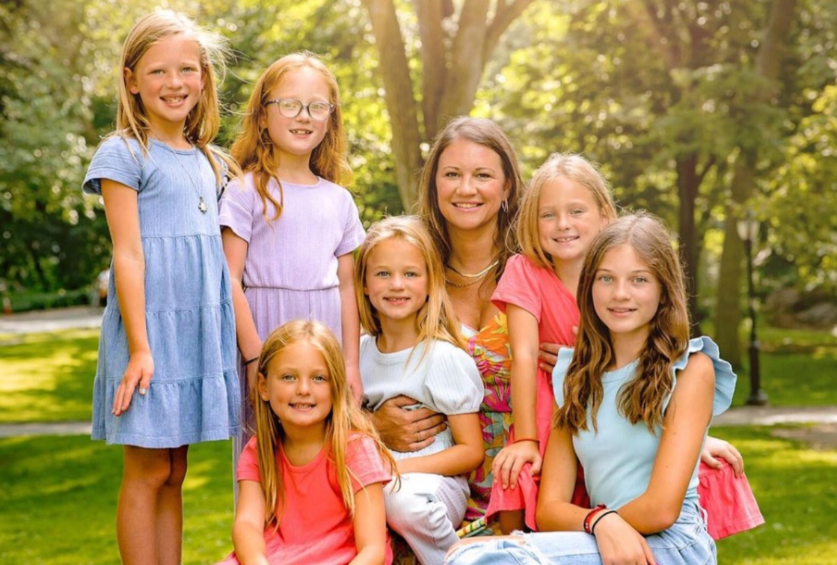 OutDaughtered: Getting All The Busby Girls In One Selfie Is No Easy Task