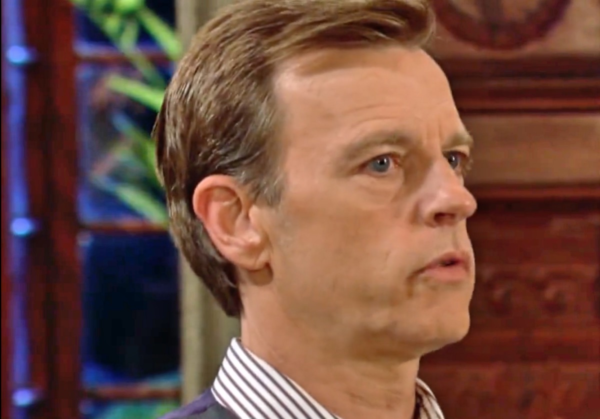 Y&R Spoilers: Tucker Uses Mind Games, Comes Out On Top