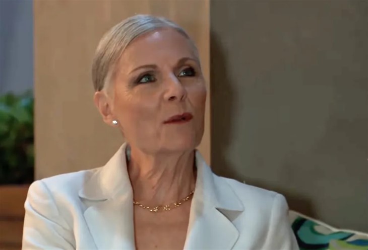 General Hospital: Tracy Quartermaine (Jane Elliot)