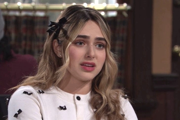 Days Of Our Lives: Holly Jonas (Ashley Puzemis)