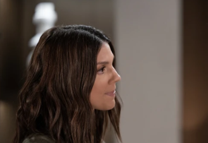 General Hospital: Molly Lansing Davis (Kristen Vaganos)