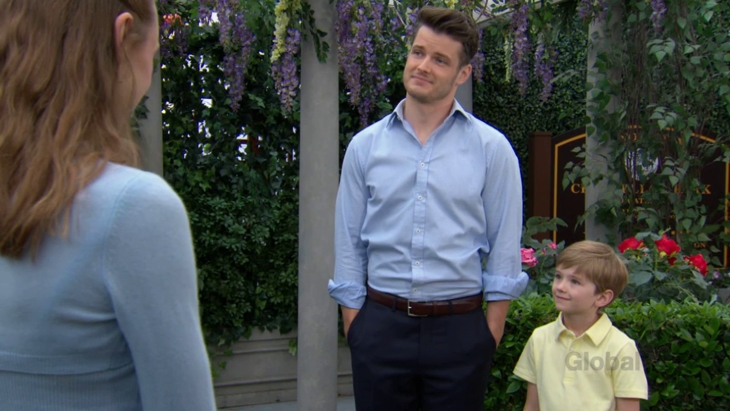 The Young and The Restless: Summer Newman (Allison Lanier)