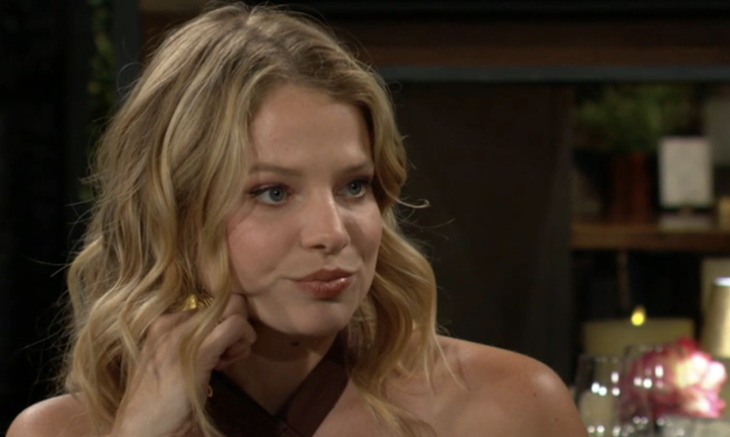 The Young and The Restless: Summer Newman (Allison Lanier)