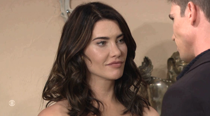 The Bold and The Beautiful: Steffy Forrester Finnegan (Jacqueline MacInnes Wood) and John Finn Finnegan (Tanner Novlan)