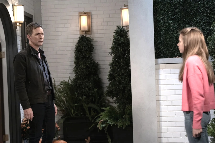 General Hospital: Charlotte Cassadine (James Patrick Stuart, Scarlett Fernandez)