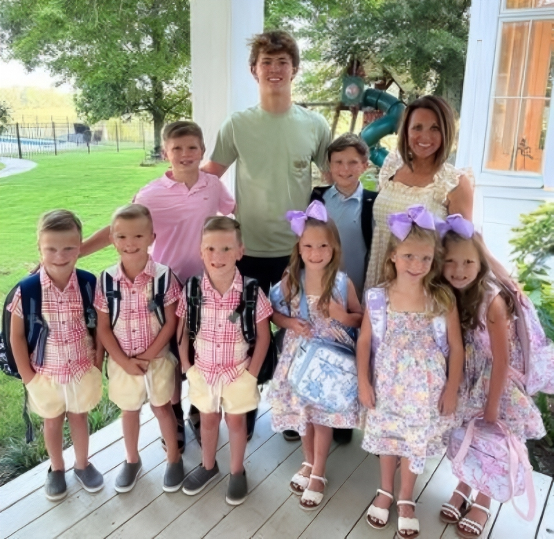 Sweet Home Sextuplets Alum Courtney Waldrop Goes Back To School - Instagram