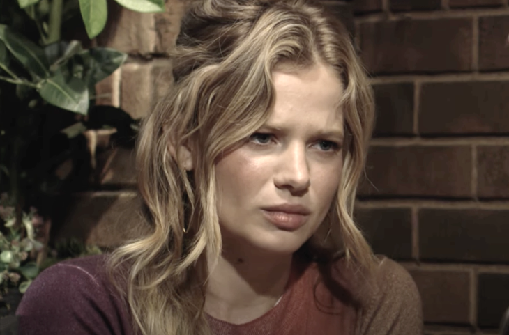 The Young and The Restless: Summer Newman (Allison Lanier)