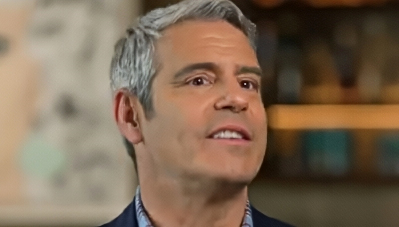 CBS Sunday Morning - Bravo Host Andy Cohen - YouTube