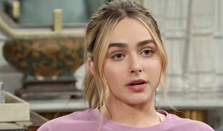 Days Of Our Lives: Holly Jonas (Ashley Puzemis),