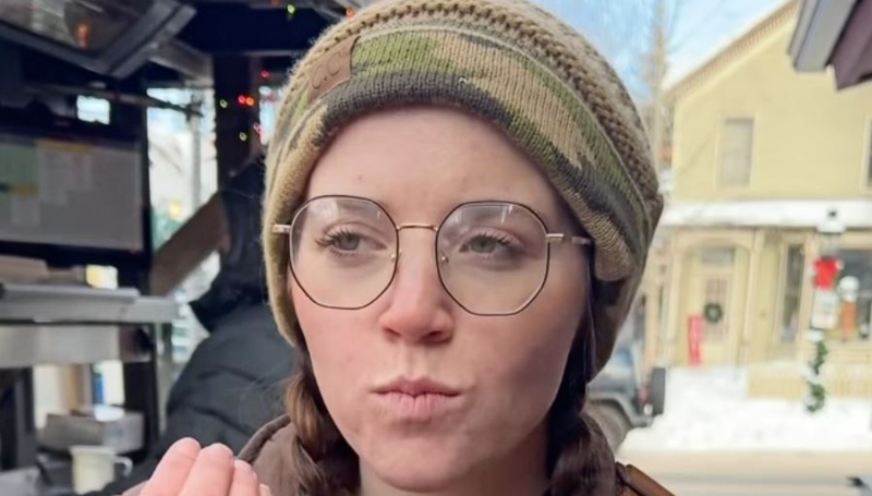 Joy-Anna Forsyth - Instagram