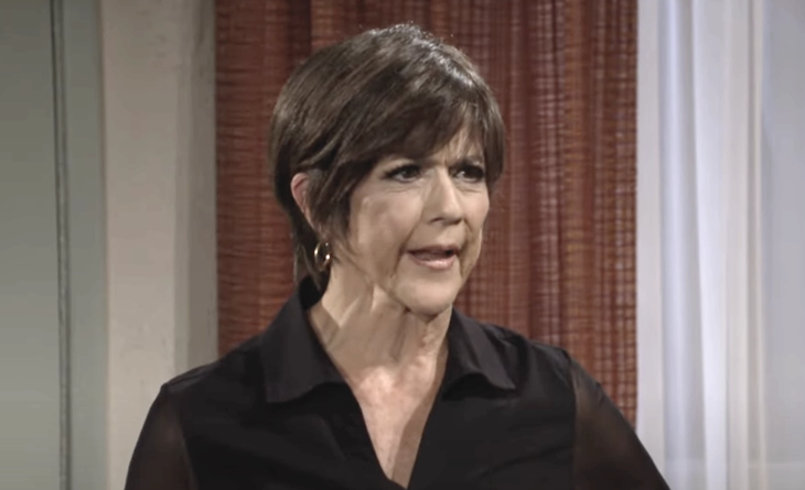 The Young and The Restless: Aunt Jordan (Colleen Zenk)