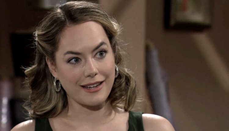 The Bold and The Beautiful: Hope Logan (Annika Noelle)