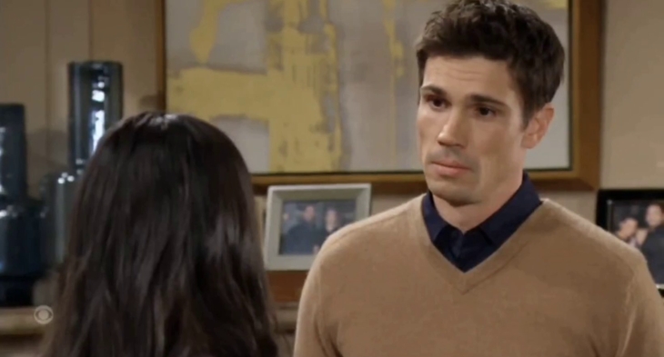 The Bold and The Beautiful: John Finn Finnegan (Tanner Novlan) and Luna Nozawa's (Lisa Yamada)