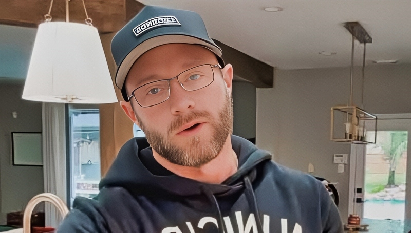 OutDaughtered Star Adam Busby - Instagram