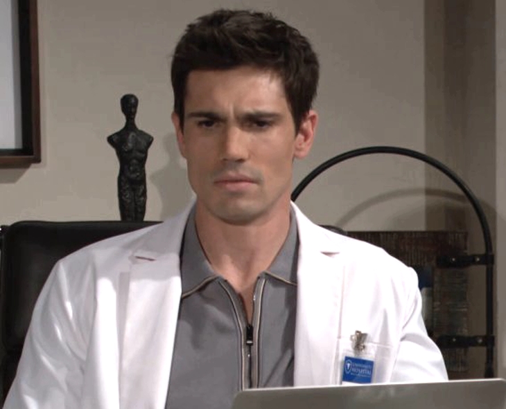 The Bold and The Beautiful: John Finn Finnegan (Tanner Novlan)