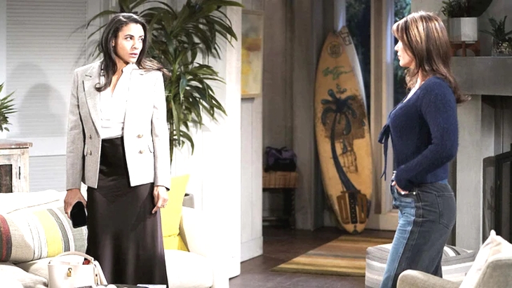 The Bold and The Beautiful: Steffy Forrester (Jacqueline MacInnes Wood) and Daphne Rose (Murielle Hilaire)