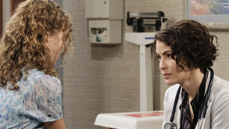 Days Of Our Lives: Rachel Black (Alice Halsey) and Sarah Horton (Linsey Godfrey)