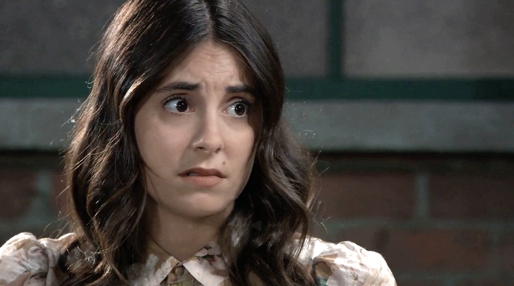 General Hospital: Molly Lansing-Davis (Kristen Vaganos)