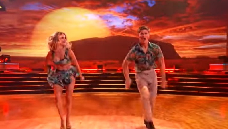 Robert and Witney impress with a Jive - DWTS - YouTube