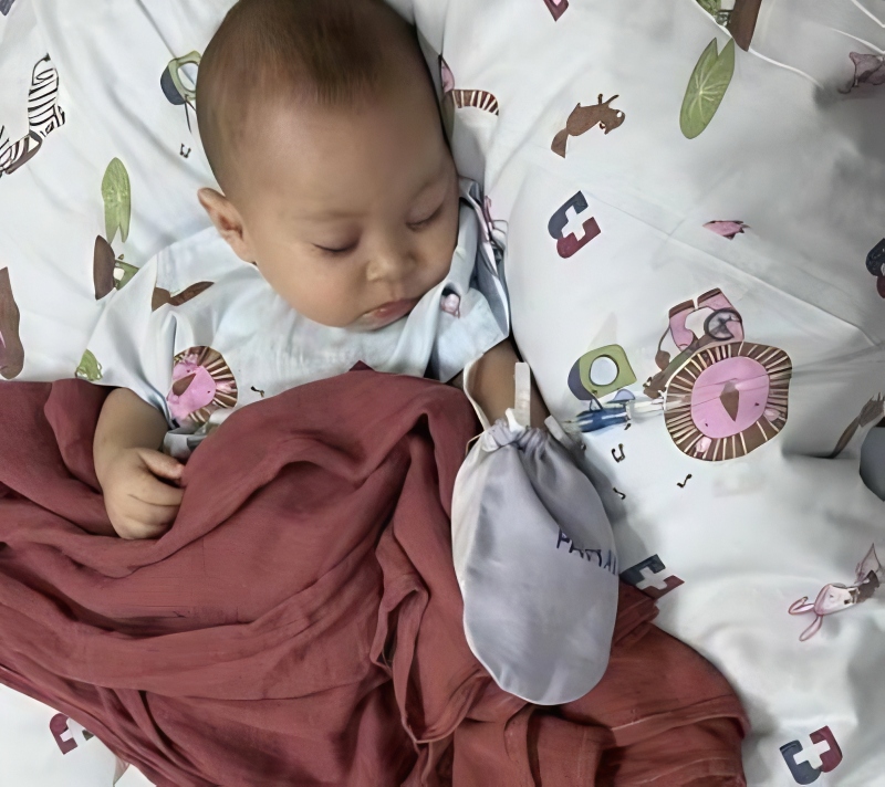 Minthira was sick in the hospital - Annie via Instagram