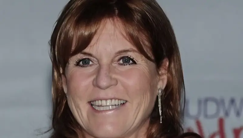 Sarah before the Epstein Scandal involved her - YouTube