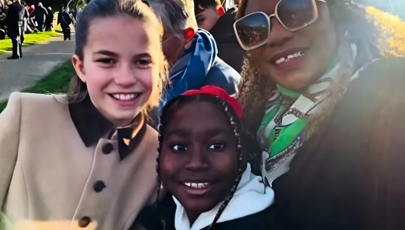 Charlotte's selfie - via Daily news headlines - YouTube