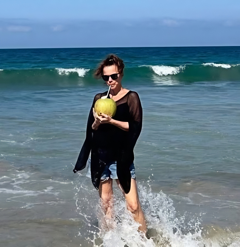 Nancy shares how she hydrates - @nancyleegrahn - Instagram