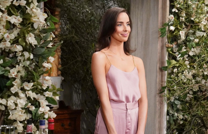 The Bold and The Beautiful: Ivy Forrester (Ashleigh Brewer) i