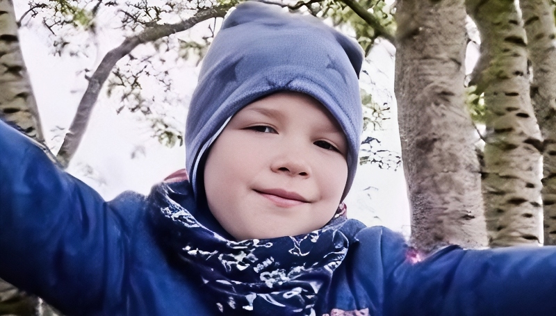 Missing child Arian in Germany - YouTube