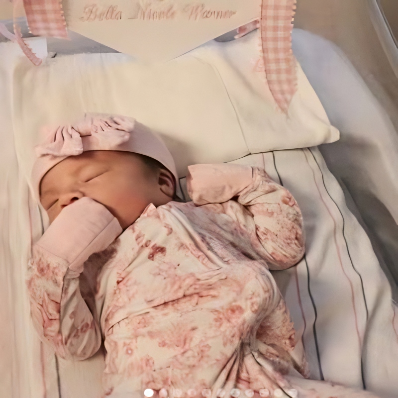 Sweet baby Bella Nicole - Sydney Warner - Instagram