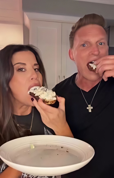 Steve and Michalle sample her salad - @themoneymichelle - Instagram