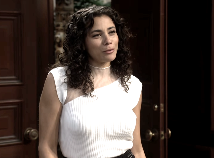 The Bold and The Beautiful: Daphne Walton (Murielle Hilaire)