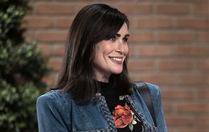 The Bold and The Beautiful: Quinn Fuller (Rena Sofer)