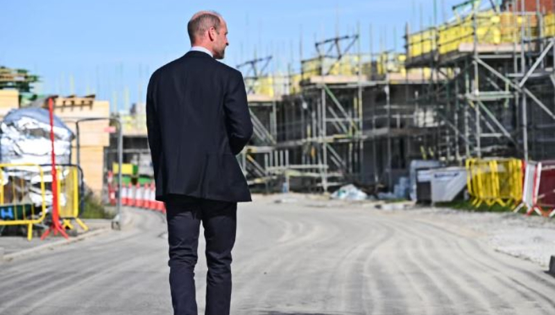 William at the construction site - @theprinceandprincessofwales - Instagram