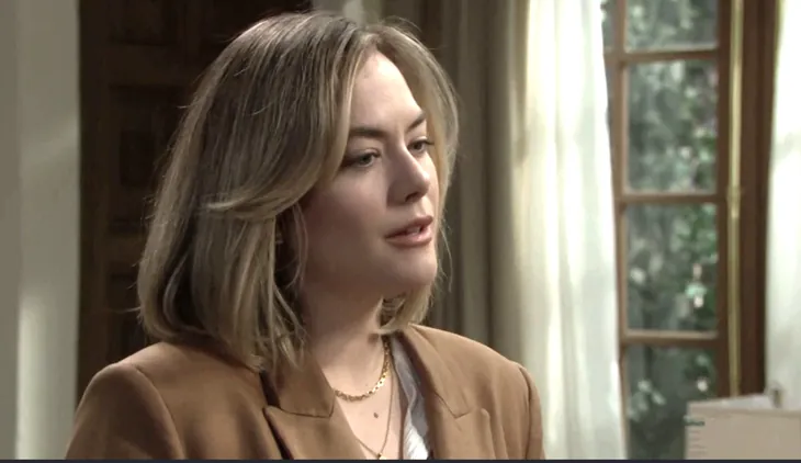 The Bold and The Beautiful: Hope Logan (Annika Noelle)