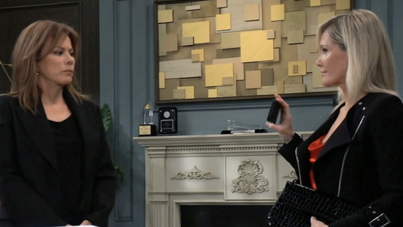 General Hospital: Alexis Davis (Nancy Lee Grahn) and Ava Jerome (Maura West)