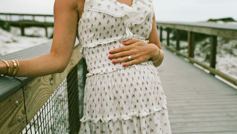 Emilie shares that she expects another baby - Instagram