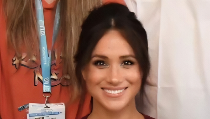 Meghan Markle UK Visit a stunt - YouTube